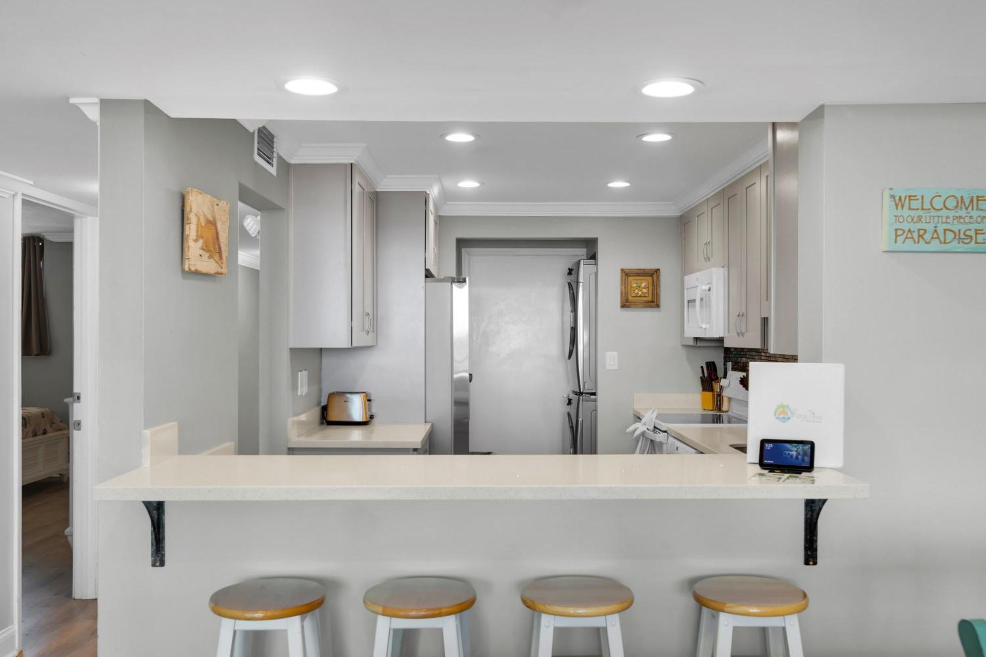 הוילה קי וסט St Kitts - Downtown Waterfront Penthouse Pool Dock Parking מראה חיצוני תמונה