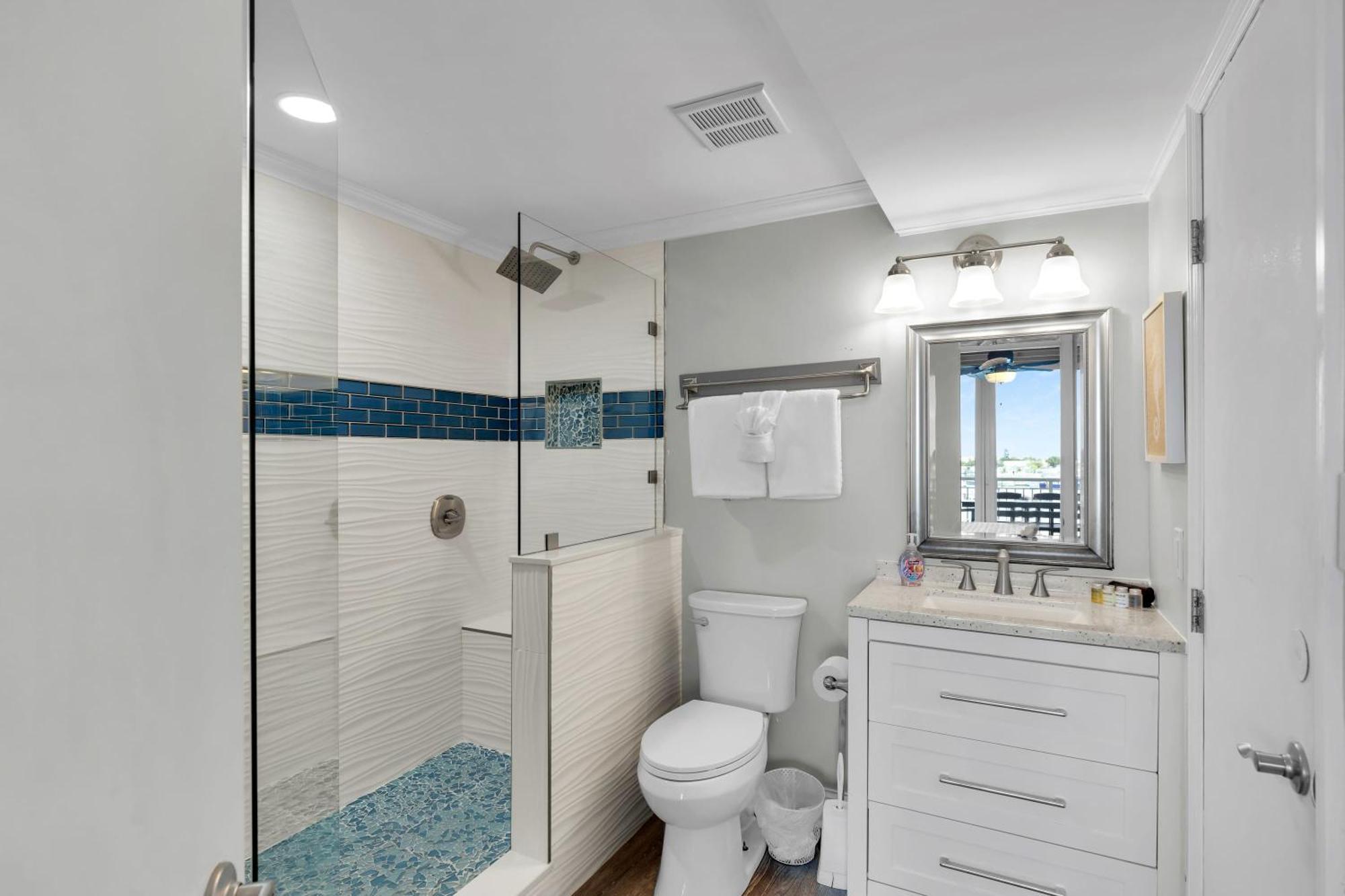 הוילה קי וסט St Kitts - Downtown Waterfront Penthouse Pool Dock Parking מראה חיצוני תמונה