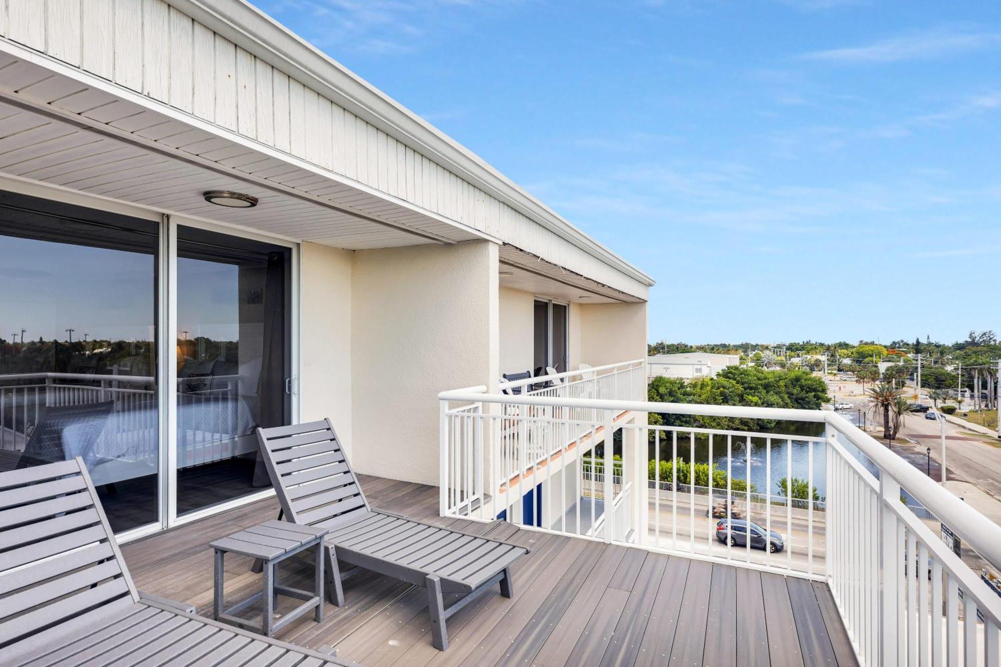 הוילה קי וסט St Kitts - Downtown Waterfront Penthouse Pool Dock Parking מראה חיצוני תמונה