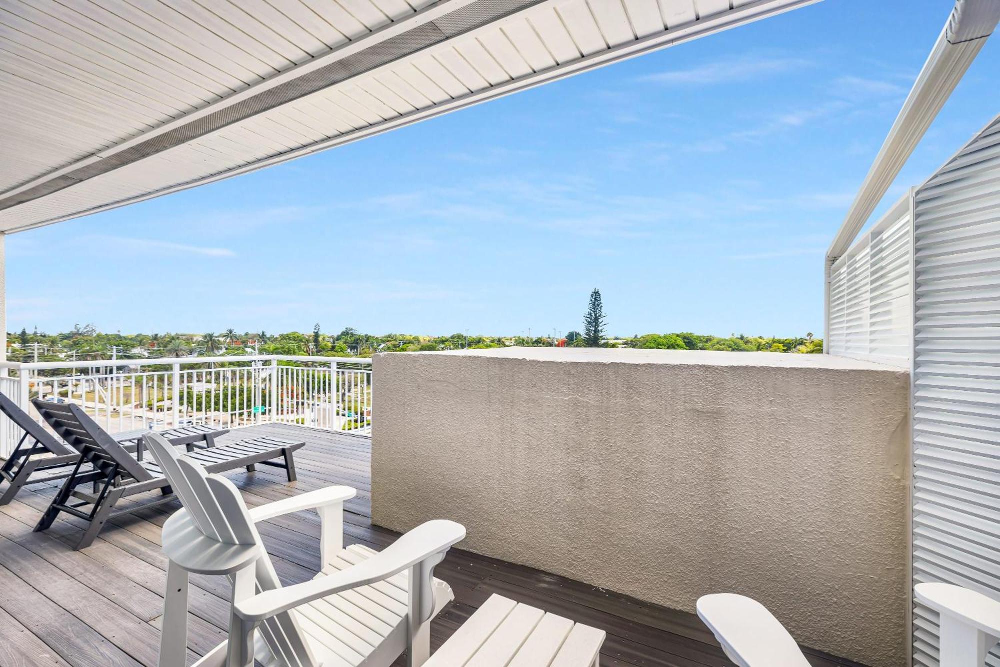 הוילה קי וסט St Kitts - Downtown Waterfront Penthouse Pool Dock Parking מראה חיצוני תמונה
